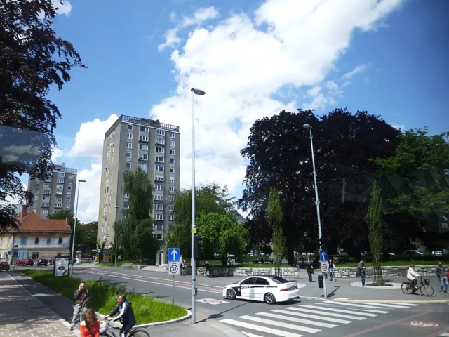 Hrvatski trg