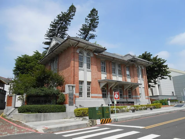 Yeh-Shyr-Tau Literary Memorial Museum