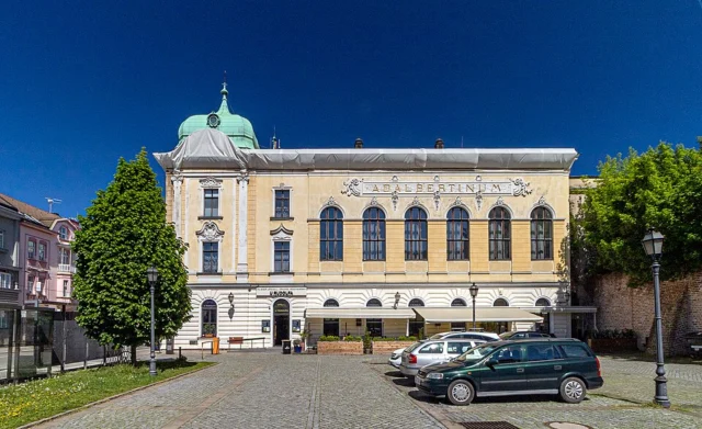 Adalbertinum Hradecka Kulturni