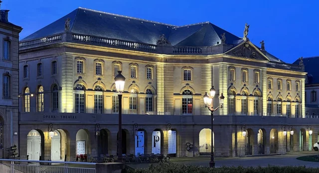 Opéra-théâtre