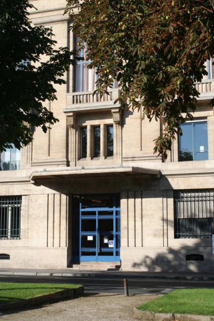 Bibliothèque universitaire Droit et Sciences économiques