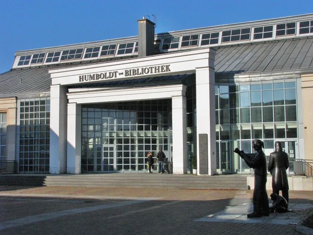 Humboldt-Bibliothek