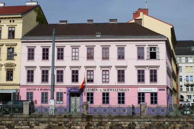 Türkis Rosa Lila Villa