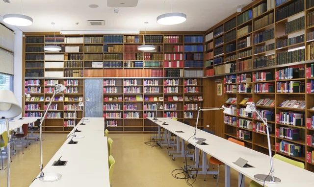 AK Bibliothek Wien für Sozialwissenschaften