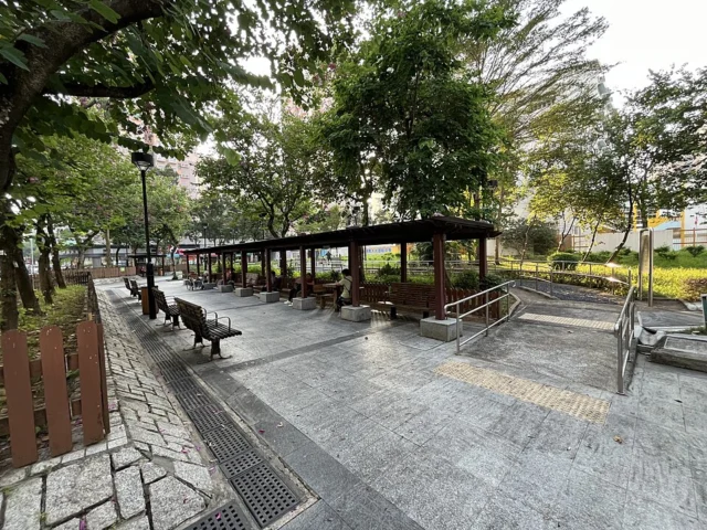 翠樂街花園 Chui Lok Street Garden