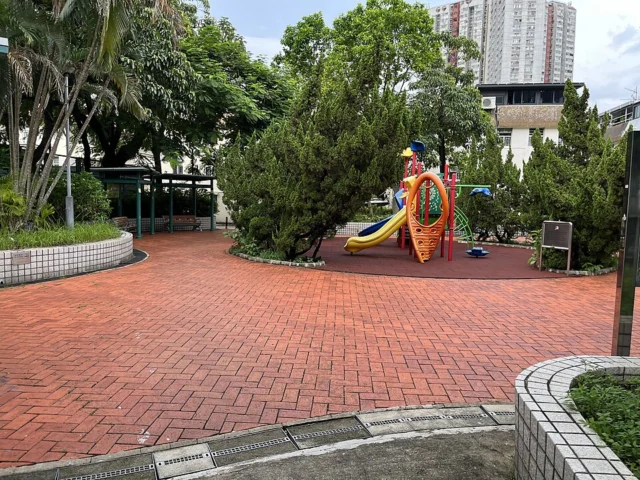 青衣四村遊樂場 Tsing Yi Four Village Playground