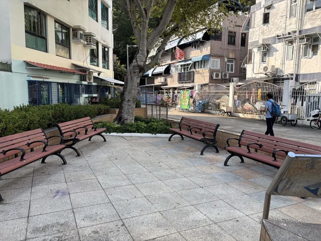 San Pak She Street Sitting-out Area No. 6, Cheung Chau